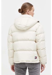 Tommy Jeans kurtka puchowa damska kolor beżowy zimowa. Kolor: beżowy. Materiał: puch. Sezon: zima #6