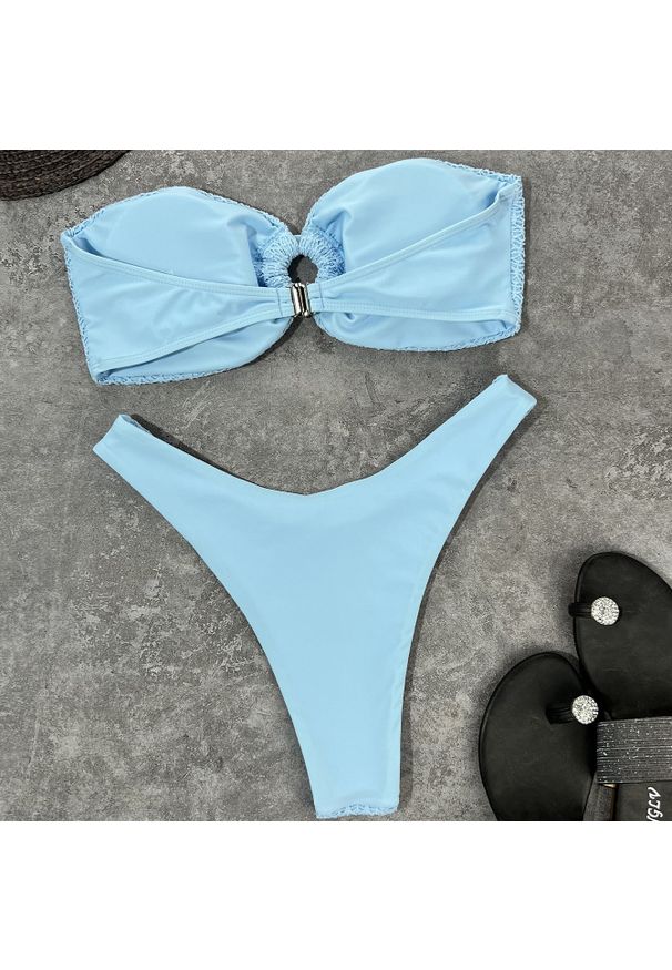 Intica - Strój kąpielowy bez ramiączek z dopasowanymi majtkami Khalani. Kolor: biały. Materiał: materiał. Długość: długie