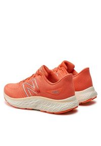 New Balance Buty do biegania Fresh Foam Evoz v3 WEVOZRR3 Pomarańczowy. Kolor: pomarańczowy. Materiał: materiał