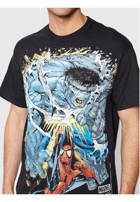 HUF T-Shirt MARVEL Battle TS01976 Czarny Regular Fit. Kolor: czarny. Materiał: bawełna. Wzór: motyw z bajki #3