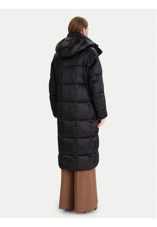 JOOP! Płaszcz zimowy Clarissa 30048863 Czarny Regular Fit. Kolor: czarny. Materiał: syntetyk. Sezon: zima
