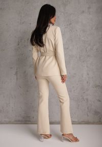 Renee - Beżowy Komplet o Garniturowym Kroju z Marynarką z Wiązaniem i Spodniami Falestra. Kolor: beżowy #7