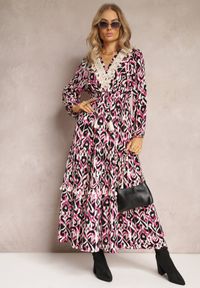 Renee - Fuksjowa Rozkloszowana Sukienka z Gumką w Pasie i Ażurową Wstawką Margotta. Kolor: różowy. Wzór: ażurowy #5