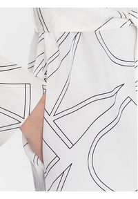 Calvin Klein Sukienka koszulowa K20K205509 Biały Regular Fit. Kolor: biały. Materiał: wiskoza. Typ sukienki: koszulowe #2