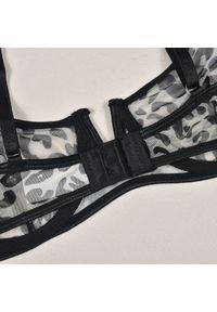 Intica - Komplet bielizny z subtelnymi detalami na wyjątkowe okazje Nesha. Materiał: materiał, skóra #9