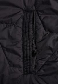 Born2be - Czarna Kurtka Pikowana z Odpinanym Kapturem Nalaniel. Okazja: na spacer, na co dzień. Kolekcja: plus size. Kolor: czarny. Materiał: jeans. Styl: casual, klasyczny #7