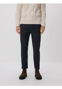 Reserved - Spodnie joggery - granatowy. Kolor: niebieski. Materiał: tkanina, bawełna