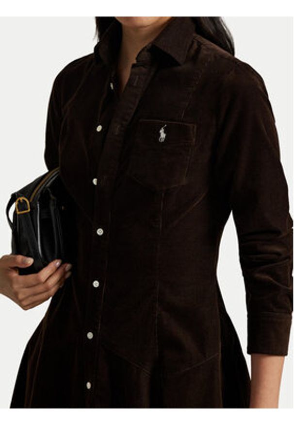 Polo Ralph Lauren Sukienka koszulowa 211972069002 Brązowy Regular Fit. Typ kołnierza: polo. Kolor: brązowy. Materiał: bawełna. Typ sukienki: koszulowe