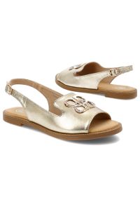 Złote Sandały Filippo Modne Obuwie Damskie. Okazja: na co dzień. Zapięcie: pasek. Kolor: złoty. Materiał: skóra ekologiczna. Wzór: aplikacja. Sezon: lato. Styl: casual, elegancki #4