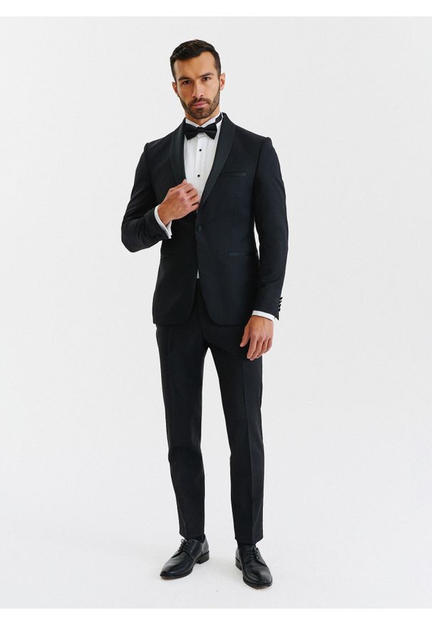 Pako Lorente - PAKO LORENTE – Spodnie smokingowe P000B-6S-001-C-S. Materiał: wełna. Wzór: gładki. Styl: młodzieżowy