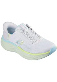 skechers - Adidasy Skechers Skech Cloud - Perfec, Kobiety. Kolor: biały. Materiał: materiał. Sport: fitness