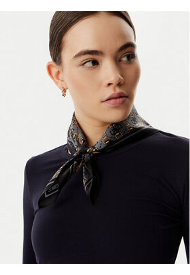 Guess Apaszka AW5454 SIL03 Szary. Kolor: szary. Materiał: jedwab