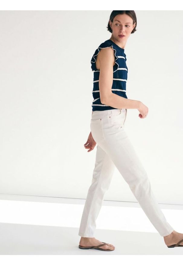 Reserved - Bluzka w paski - granatowy. Kolor: niebieski. Materiał: prążkowany, dzianina, len, bawełna. Wzór: paski