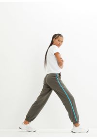 bonprix - Spodnie dresowe z bawełny. Kolor: szary. Materiał: dresówka, bawełna. Styl: sportowy