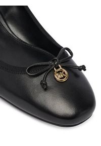 MICHAEL Michael Kors Półbuty Piper 40S6PIMP1L Czarny. Kolor: czarny. Materiał: skóra #6