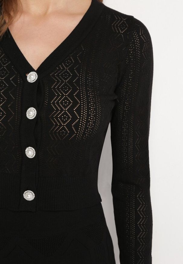 Born2be - Czarny Komplet z Ażurowej Dzianiny Kardigan i Spódnica Ołówkowa Vialessa. Kolor: czarny. Materiał: dzianina. Wzór: ażurowy