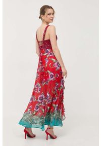 Guess sukienka kolor czerwony maxi rozkloszowana. Kolor: czerwony. Materiał: tkanina. Długość rękawa: na ramiączkach. Typ sukienki: rozkloszowane. Długość: maxi #2