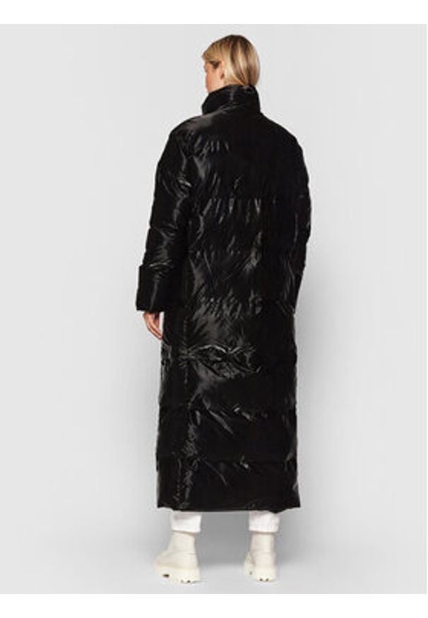Rains Kurtka zimowa Unisex Puffer 1536 Czarny Regular Fit. Kolor: czarny. Materiał: syntetyk. Sezon: zima