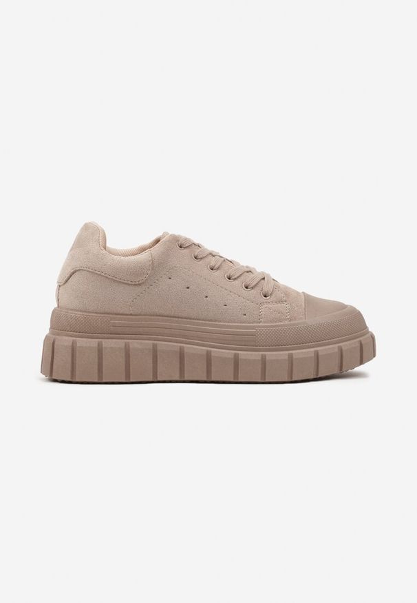 Born2be - Ciemnobeżowe Sneakersy Vices na Grubej Tłoczonej Podeszwie z Perforacją Lealita. Okazja: na co dzień. Kolor: beżowy. Materiał: jeans. Szerokość cholewki: normalna