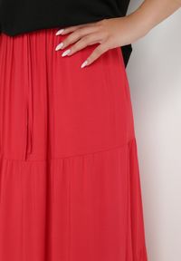 Born2be - Czerwona Spódnica Amalthea. Kolor: czerwony. Materiał: materiał, bawełna. Wzór: aplikacja. Sezon: wiosna, lato