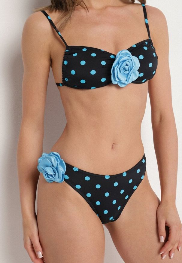 Born2be - Niebiesko-Czarne Bikini w Kropki Biustonosz i Majtki Figi z Kwiatowymi Aplikacjami Moritia. Kolor: niebieski. Wzór: kropki, kwiaty, aplikacja