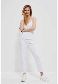 MOODO - Koszulka damska biała. Kolor: biały. Materiał: elastan, bawełna