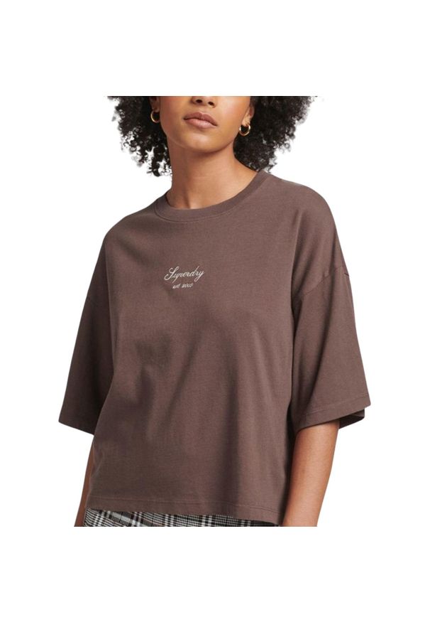 Koszulka turystyczna damska Superdry Code Heritage Boxy. Kolor: brązowy. Materiał: bawełna