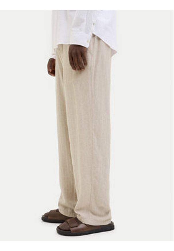 Jack & Jones Chinosy Karl Mykonos 12269371 Beżowy Loose Fit. Kolor: beżowy. Materiał: wiskoza, len