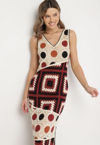 Born2be - Beżowo-Brązowa Bawełniana Sukienka Szydełkowa o Dopasowanym Kroju Atarina. Okazja: na imprezę, na co dzień. Typ kołnierza: dekolt w serek. Kolor: beżowy. Materiał: bawełna. Wzór: aplikacja. Sezon: lato. Styl: casual, elegancki, boho #6