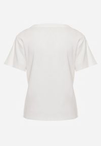 Renee - Biały T-shirt z Bawełny Ozdobiony Apaszką z Satyny Willow. Okazja: na co dzień. Kolor: biały. Materiał: bawełna, satyna. Długość rękawa: krótki rękaw. Długość: krótkie. Wzór: aplikacja. Styl: elegancki, casual #2