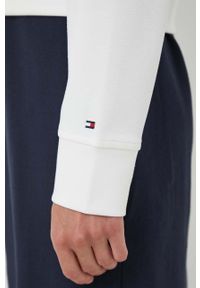 TOMMY HILFIGER - Tommy Hilfiger bluza damska kolor beżowy gładka. Kolor: beżowy. Materiał: wiskoza. Wzór: gładki #3