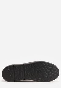 Born2be - Czarne Sneakersy na Koturnie ze Skóry Naturalnej z Ozdobami Choko. Okazja: na co dzień. Kolor: czarny. Materiał: skóra. Wzór: aplikacja. Obcas: na koturnie #9