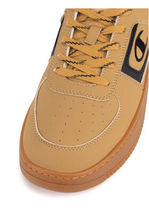 Champion Sneakersy FOUL PLAY FW LOW S22334-YS108 Brązowy. Kolor: brązowy. Materiał: materiał