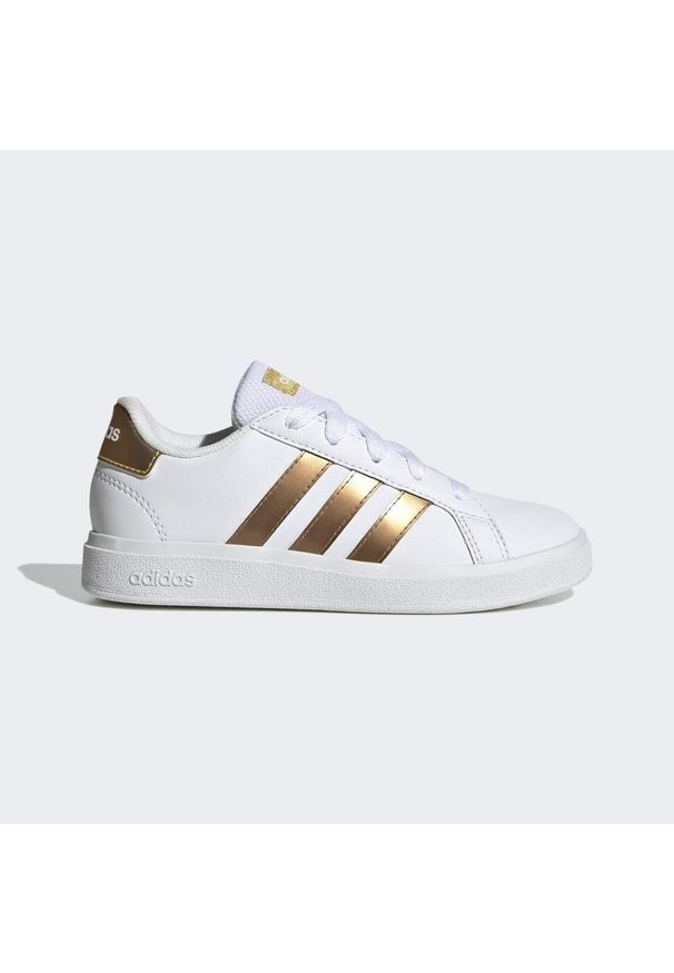 Adidas - Grand Court Sustainable Lace Shoes. Kolor: biały, wielokolorowy, żółty. Materiał: materiał. Sport: tenis