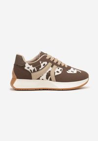 Renee - Czarno-Białe Sneakersy z Geometrycznym Wzorem Velwettia. Okazja: na co dzień, na spacer. Zapięcie: sznurówki. Kolor: czarny. Wzór: geometria. Sport: turystyka piesza #4