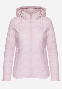 Born2be - Jasnoróżowa Kurtka z Odpinanym Kapturem Pikowana Ariobia. Kolor: różowy #3