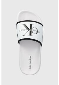 Calvin Klein Jeans klapki dziecięce kolor biały. Kolor: biały. Materiał: materiał, guma #2