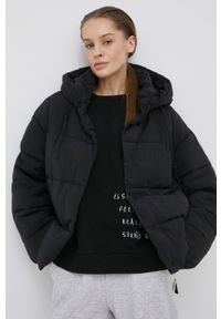 outhorn - Outhorn kurtka damska kolor czarny zimowa oversize. Kolor: czarny. Materiał: materiał. Sezon: zima #6