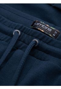 Ombre Clothing - Dzianinowe szorty męskie z podwiniętymi nogawkami - granatowe V1. Okazja: na co dzień. Kolor: niebieski. Materiał: dzianina. Wzór: jednolity. Styl: klasyczny, casual #8