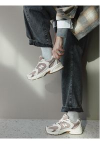 New Balance Sneakersy U530SUA Beżowy. Kolor: beżowy. Materiał: zamsz, skóra #3