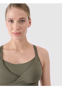 4f - 4F Biustonosz ciążowy treningowy ułatwiający karmienie damski - khaki XS. Kolekcja: moda ciążowa. Kolor: oliwkowy, brązowy, wielokolorowy. Materiał: dzianina, guma, włókno, syntetyk, materiał, tkanina, elastan. Rodzaj stanika: wyciągane miseczki. Wzór: gładki, ze splotem, jednolity. Sport: joga i pilates, fitness