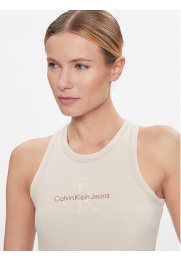 Calvin Klein Jeans Top Hero Monologo Rib Tank J20J222975 Écru Regular Fit. Materiał: bawełna