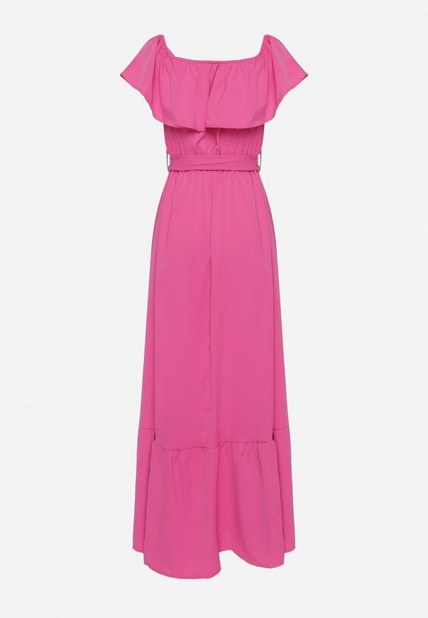 Renee - Różowa Hiszapanka Sukienka o Rozkloszowanym Fasonie z Falbanką Naviara. Okazja: na co dzień. Typ kołnierza: typu carmen. Kolor: różowy. Długość rękawa: krótki rękaw. Typ sukienki: rozkloszowane, proste. Styl: casual