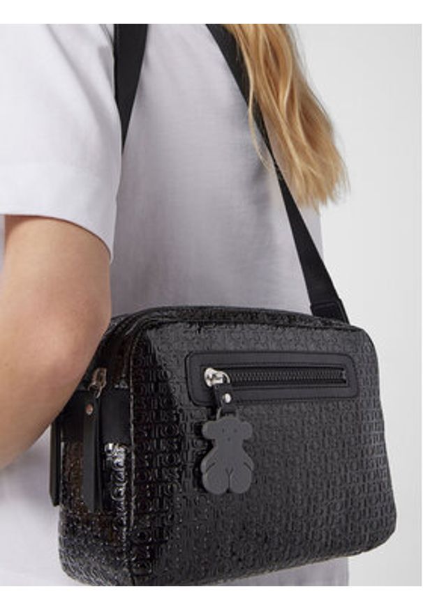 Tous - TOUS Torebka Timila S. Lindsay 2001114151 Czarny. Kolor: czarny. Materiał: skórzane