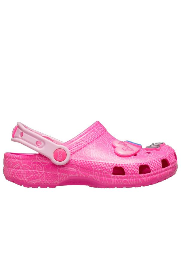 Klapki młodzieżowe Crocs Barbie Classic Clog 211406-90H - różowe. Kolor: różowy. Sezon: lato. Styl: młodzieżowy