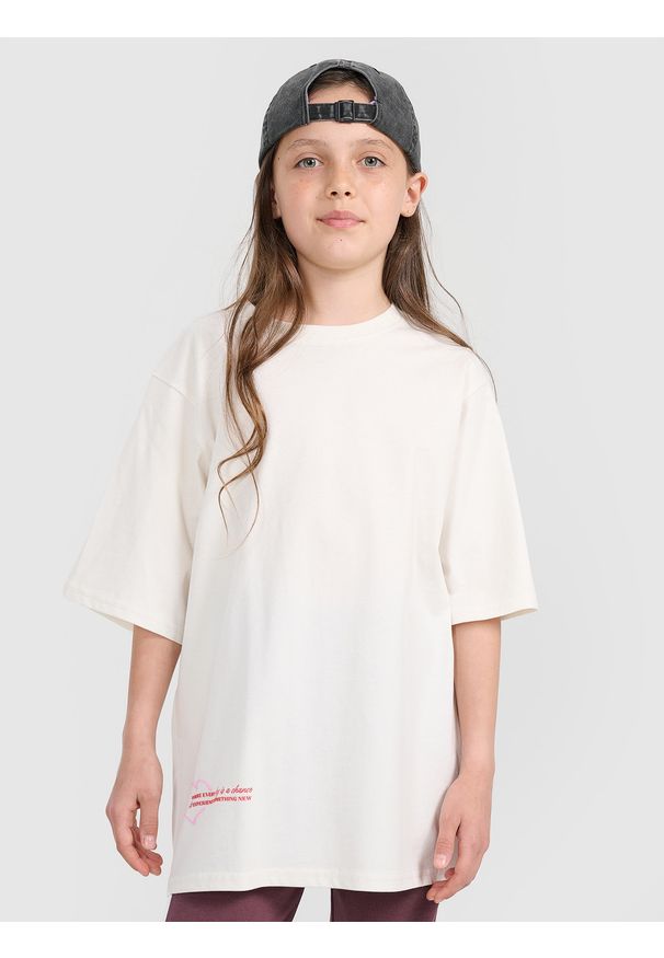 4f - 4F T-shirt oversize z nadrukiem dziewczęcy - biały 164 (13-14 lat). Okazja: na co dzień. Kolor: biały. Materiał: jersey, bawełna. Wzór: nadruk. Sezon: lato. Styl: casual, klasyczny, sportowy