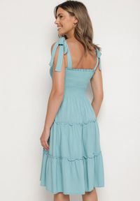 Born2be - Jasnoniebieska Rozkloszowana Sukienka z Wiskozą na Wiązanych Ramiączkach Aralisse. Okazja: na co dzień. Typ kołnierza: dekolt kwadratowy. Kolor: niebieski. Materiał: wiskoza. Długość rękawa: na ramiączkach. Typ sukienki: rozkloszowane. Styl: casual, klasyczny #2