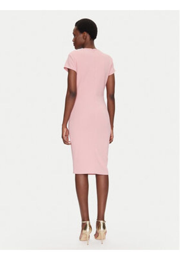 Rinascimento Sukienka koktajlowa CFC0123774003 Różowy Regular Fit. Kolor: różowy. Materiał: syntetyk. Styl: wizytowy