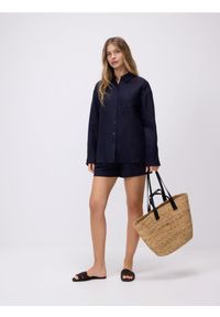 Reserved - Koszula z lnem - granatowy. Kolor: niebieski. Materiał: len