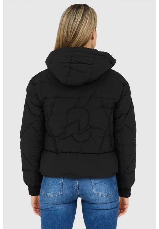 Invicta - INVICTA Czarna puchowa kurtka damska Isidore z kapturem, Rozmiar S. Typ kołnierza: kaptur. Kolor: czarny. Materiał: puch